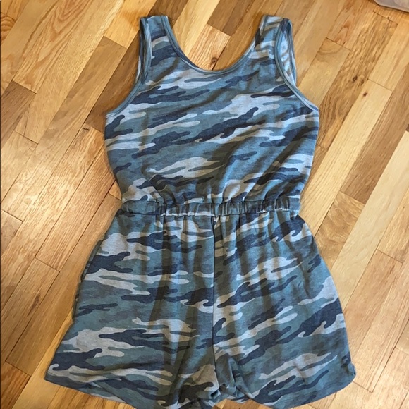 Camp romper - Picture 2 of 3